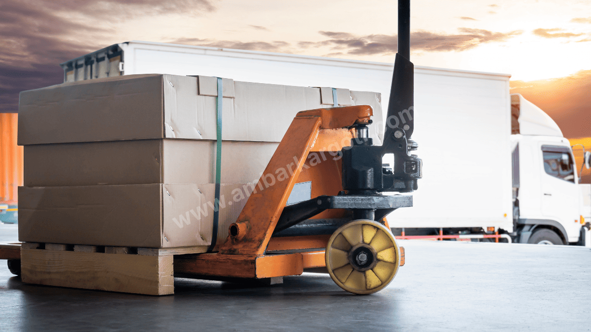 Akkuş Paletli Yük Taşıma